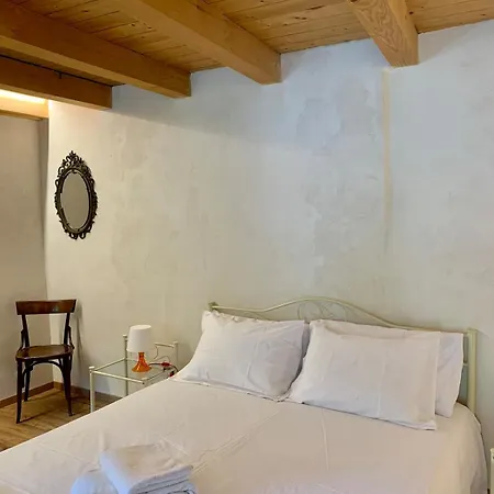 La Casa Nel Nebbiolo Apartmán Pont-Saint-Martin